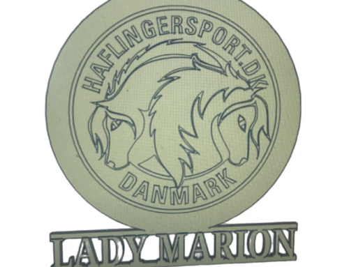 Klubtøj og merchandise